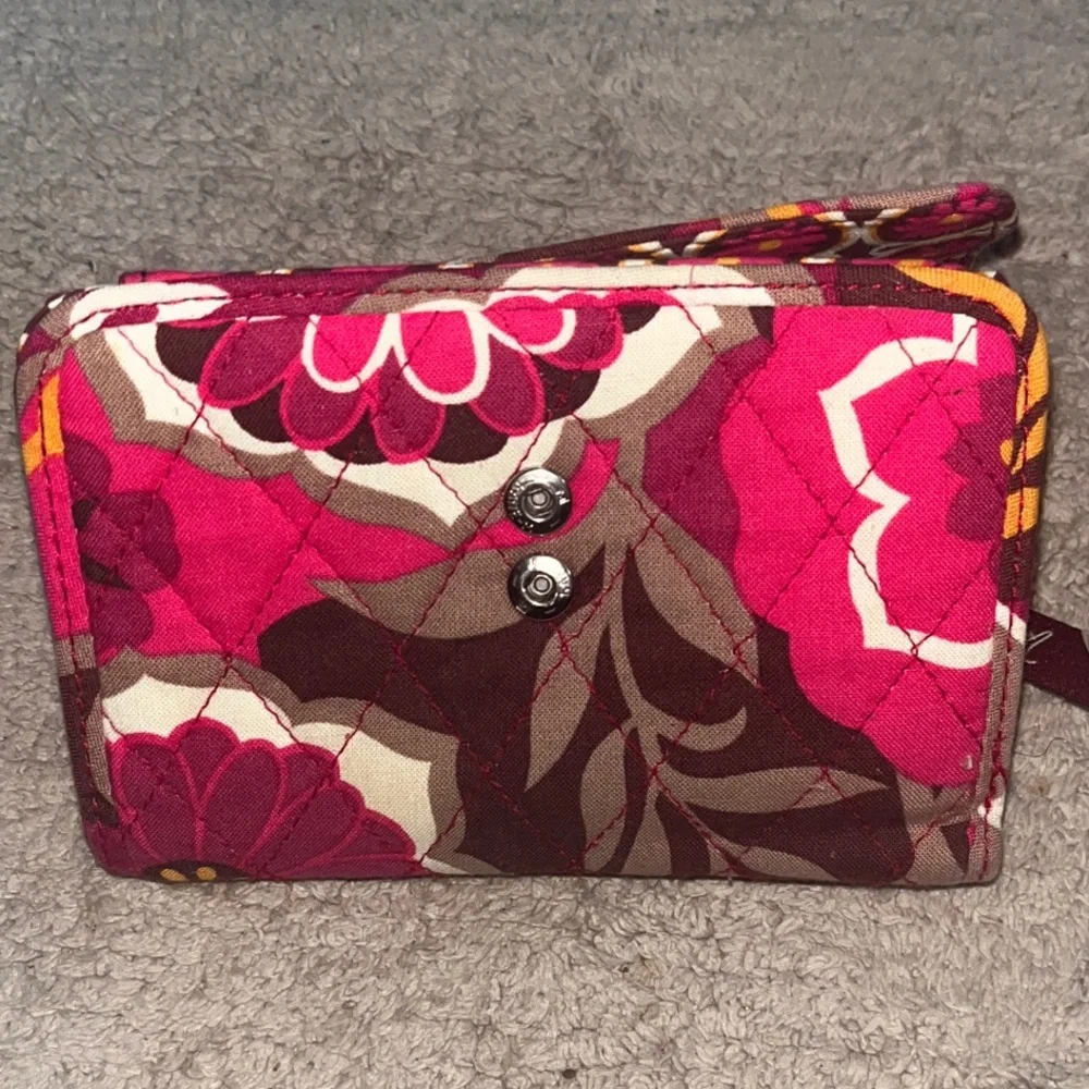 Vera Bradley Pink and Brown Tri-Fold Wallet - Picture 3 of 6